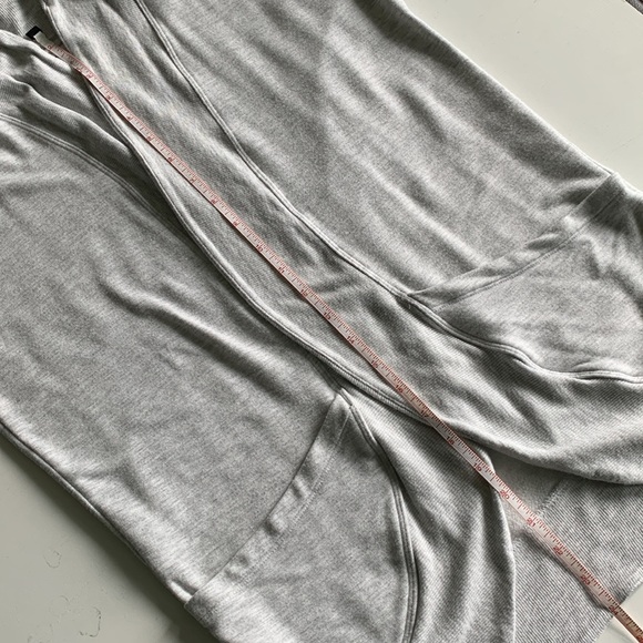 Athleta Girl Wrap’N Roll Cardigan Fog Heather Grey Gray Size XL/14 - Picture 8 of 10